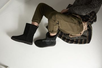 UGG Women's Classic Short Waterproof Snow Boot 1017508 UGG ktmart.vn 1