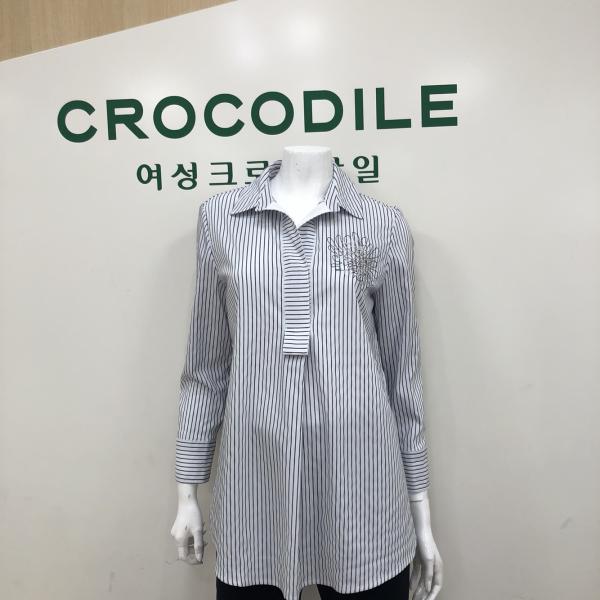 [Crocodile Lady] embroidered decorative striped blouse Crocodile lady cl7m-bl303