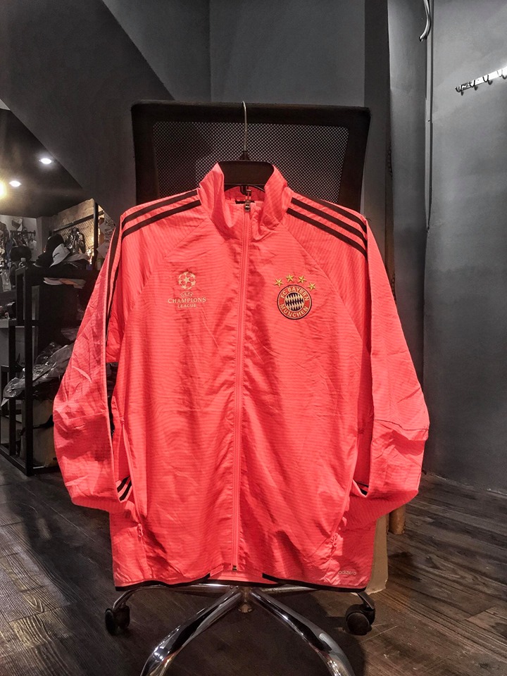 Adidas FC Bayern München Jacket size M