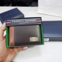 Tommy Hilfiger Melton Billfold Leather Men's Wallet3