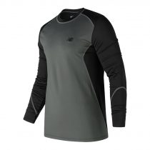 New Balance TMMT422 Men's Long Sleeve Cold Crew Black and Grey1
