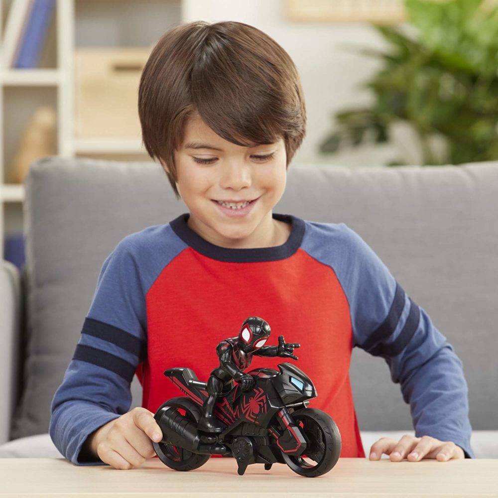 Hasbro E6261 Playskool Heroes Marvel Super Hero Adventures Kid Arachnid Web Wheels 4