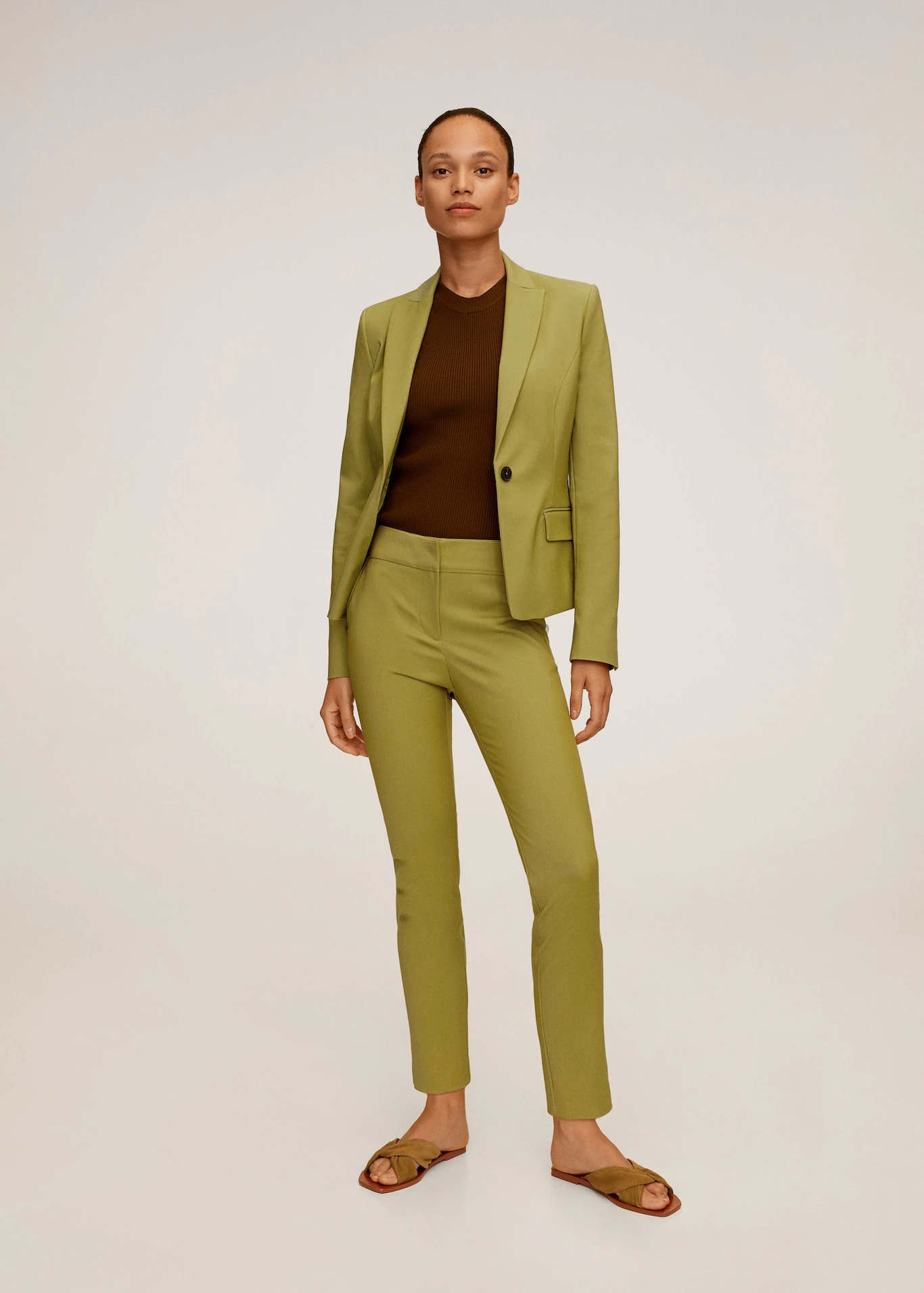 Mango 77092888 Structured suit blazer Olive green size 38(EU)1