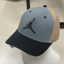 Mũ Nike Jordan logo thêu4