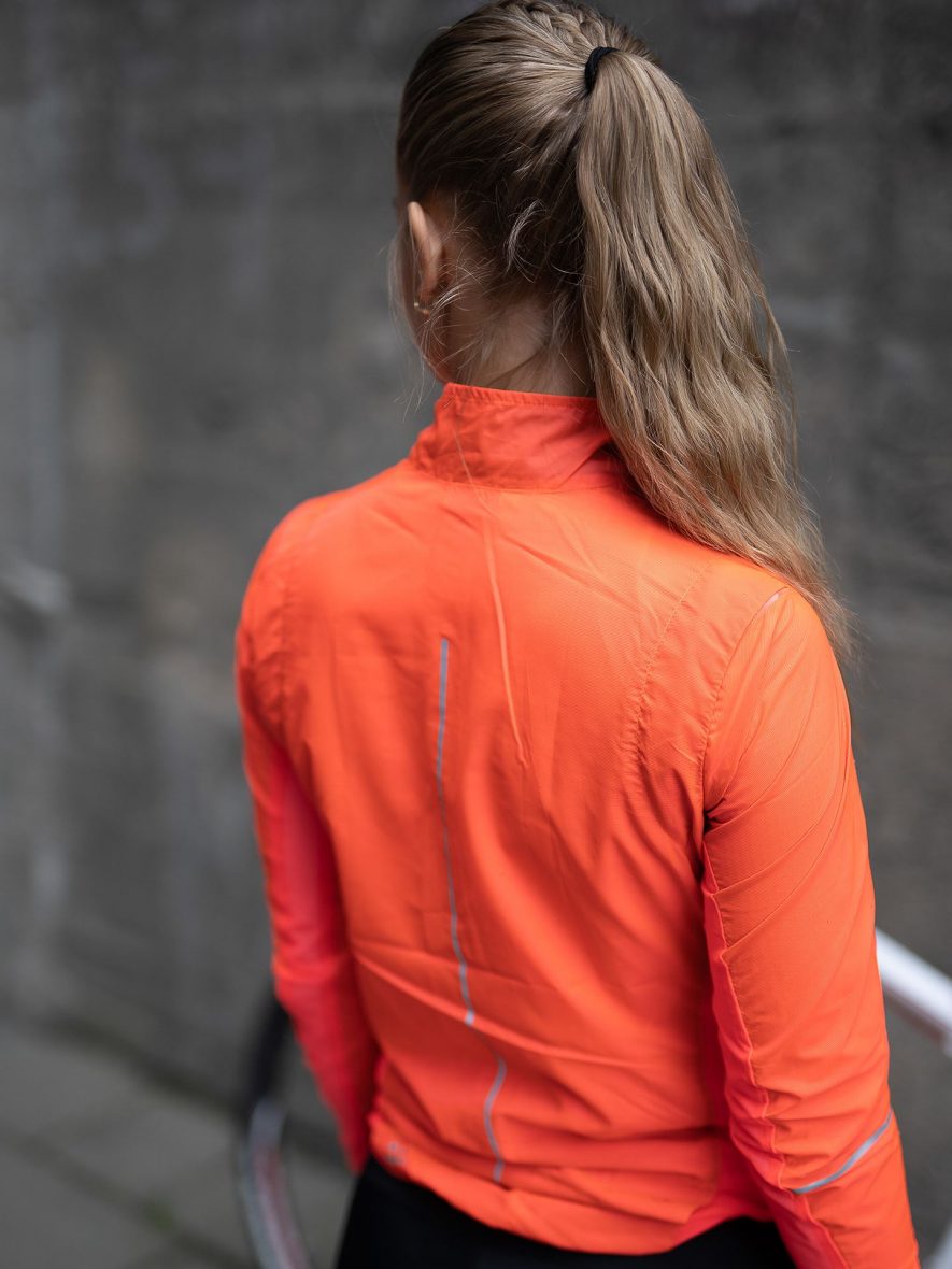 Craft Adv Essence Light Wind Jacket W 1908792 ktmart 8