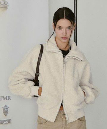 z7051312019257_630b481bb5175526e4f17c1ed4d94b05